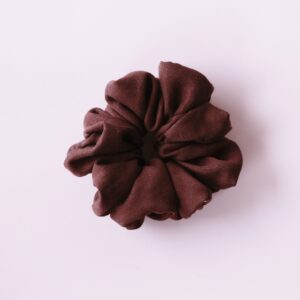 Scrunchie z tencelu gorzka czekolada