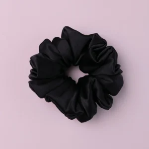 scrunchie z satyny ciemny fiolet