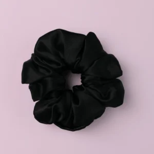 scrunchie z satyny czarna