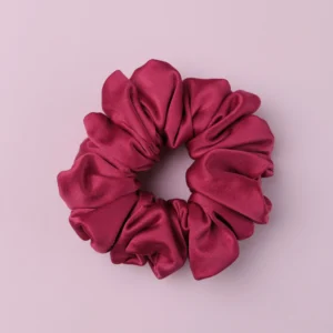 scrunchie z satyny czerwona malinowa