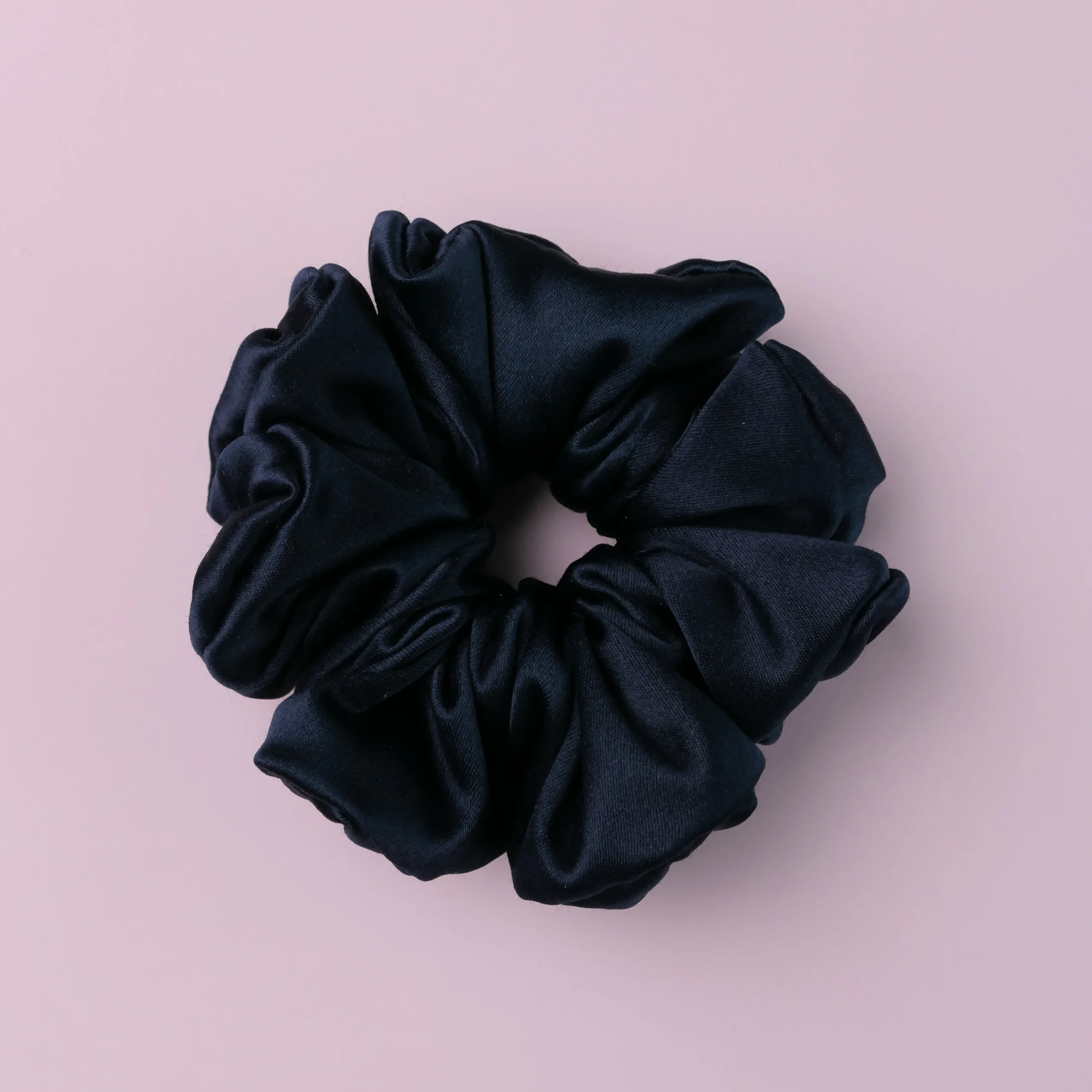 scrunchie z satyny granatowa