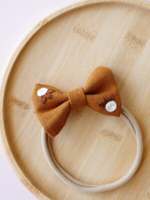 Lniana haftowana opaska bezuciskowa dla dziewczynki