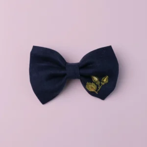 Elegancka kokarda z lnu