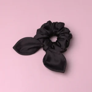 Scrunchie satynowa z uszkami brązowa